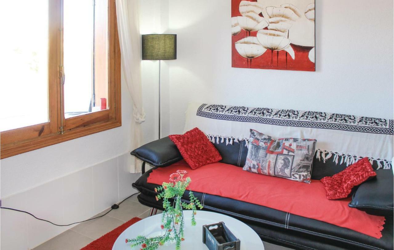 1 Bedroom Gorgeous Apartment In Rojales Ngoại thất bức ảnh