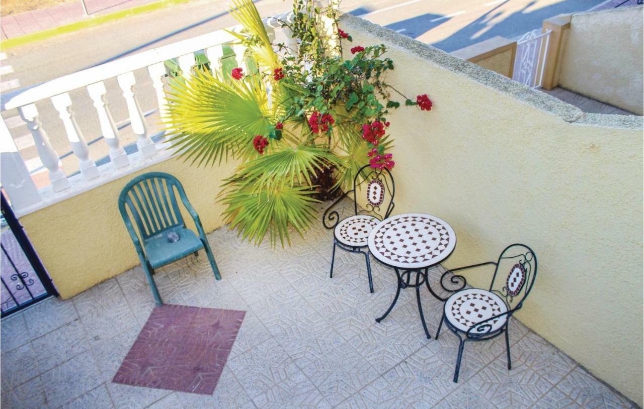 1 Bedroom Gorgeous Apartment In Rojales Ngoại thất bức ảnh